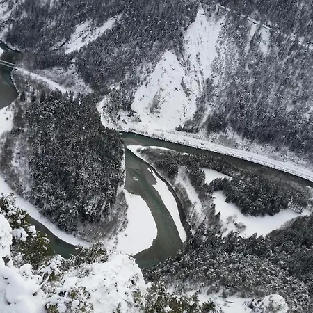 Apartment Primavera - 2.5 Zimmerwohnung, 52qm, Max 4 Pers, Schwimmbad/sauna Flims