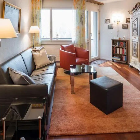 Primavera - 2.5 Zimmerwohnung, 52qm, Max 4 Pers, Schwimmbad/sauna Lejlighed Flims