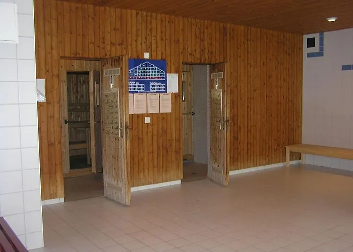 Primavera - 2.5 Zimmerwohnung, 52qm, Max 4 Pers, Schwimmbad/sauna