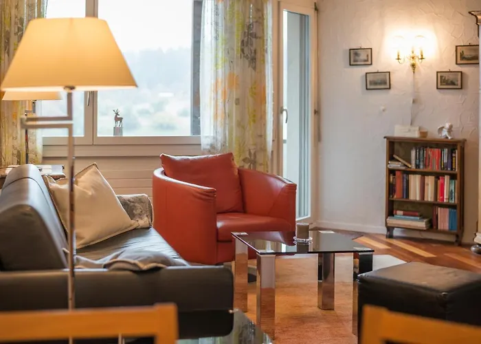 Primavera - 2.5 Zimmerwohnung, 52qm, Max 4 Pers, Schwimmbad/sauna Flims